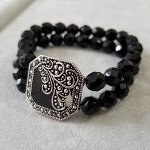 Handmade Black Beaded Bracelet with Silver Accent